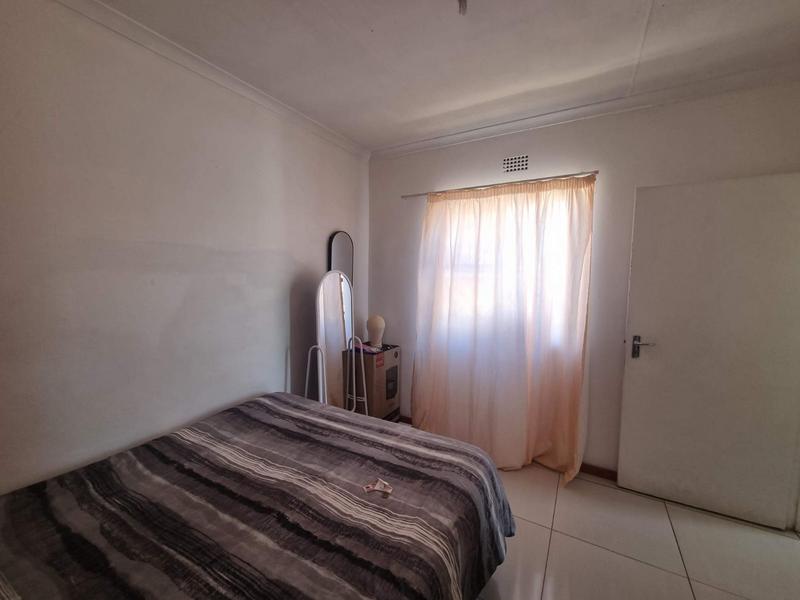 To Let 2 Bedroom Property for Rent in Highbury Western Cape